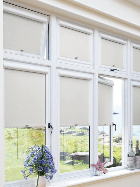 Rolete textile modele produs caseta-premium-cu-arc2.png